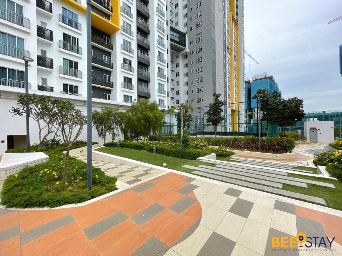 Mesa Hill Nilai By Beestay Management Ngoại thất bức ảnh